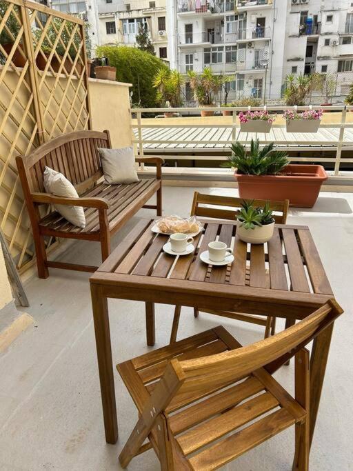 La Botte Antica Apartment Бари Екстериор снимка